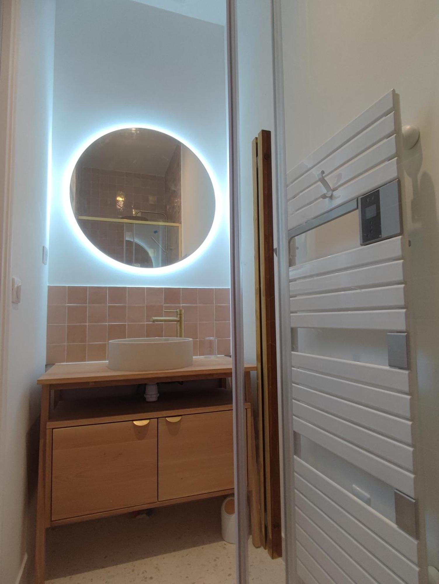 Appartement D'Architecte Avec Vue Sur Jardin 라쿠르뇌브 외부 사진